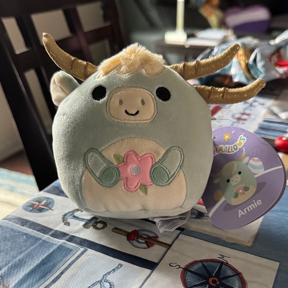 Squishmallows Armie Plush - Mint and Gold